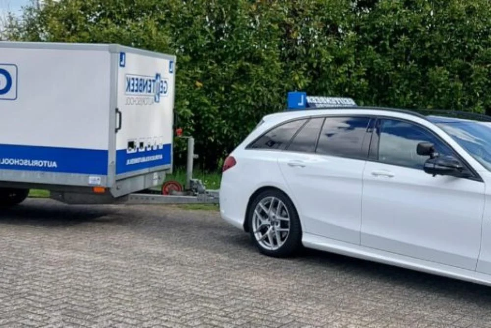 Lijst van rijscholen in Woudenberg